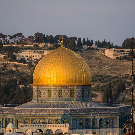 Into Jerusalem Heart Exterior photo
